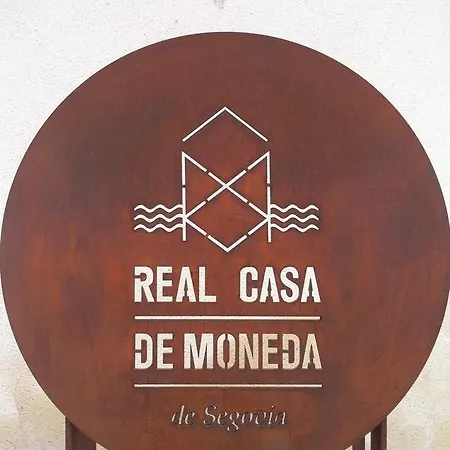 Casa De La Moneda 3*