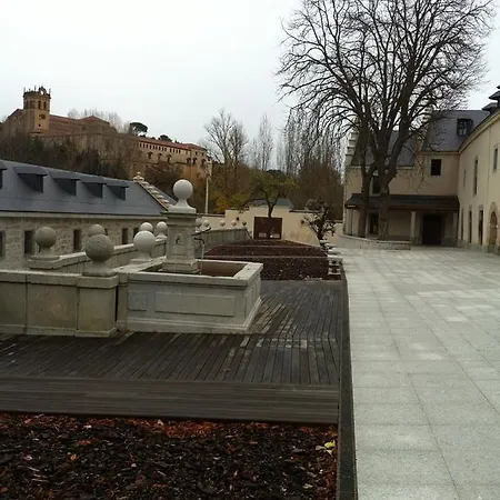 Pensionat Casa De La Moneda 3*